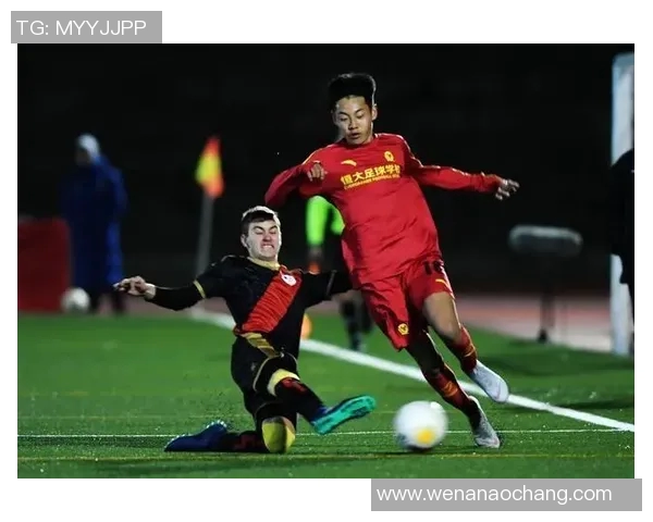 当今足球球星中谁最强 从技术到成就全面分析与比较 当今足球球星中谁最强 从技术到成就全面分析与比较